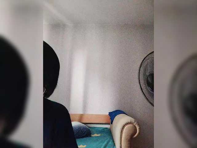 Live sex webcam photo for Katy19801 #291332124