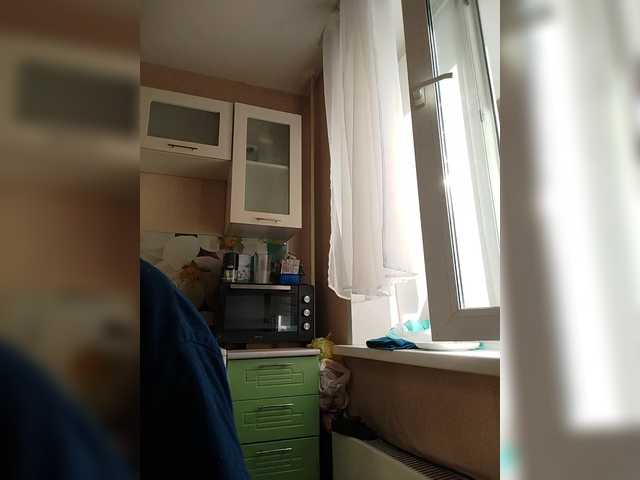 Live sex webcam photo for Katy19801 #291346501