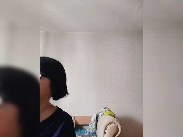 Live sex webcam photo for Katy19801 #291352165