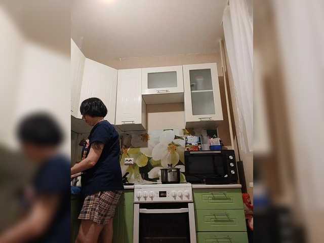 Live sex webcam photo for Katy19801 #291372854