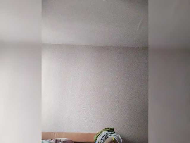 Live sex webcam photo for Katy19801 #291470384