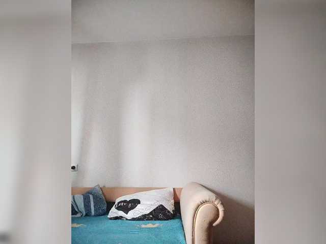 Live sex webcam photo for Katy19801 #291740102