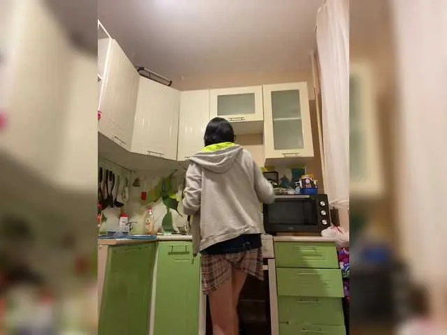 Live sex webcam photo for Katy19801 #291743375