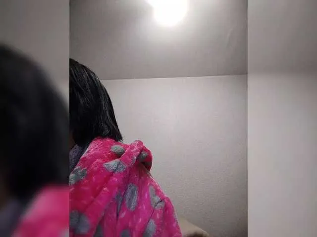 Live sex webcam photo for Katy19801 #291809131