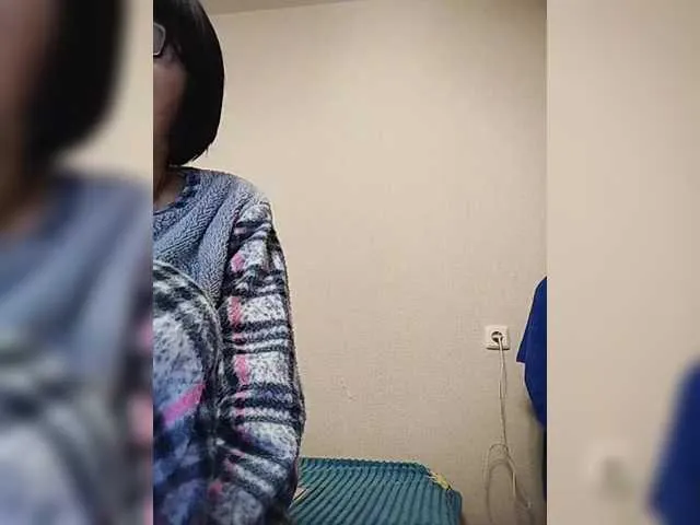 Live sex webcam photo for Katy19801 #292144913