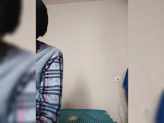 Live sex webcam photo for Katy19801 #292148356