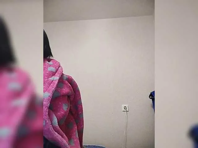 Live sex webcam photo for Katy19801 #292230117