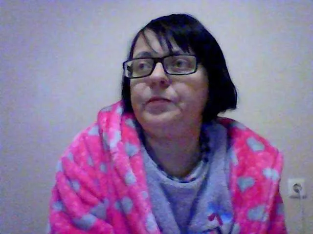 Live sex webcam photo for Katy19801 #292341085