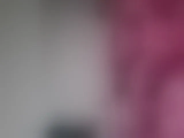Live sex webcam photo for Katy19801 #293258828
