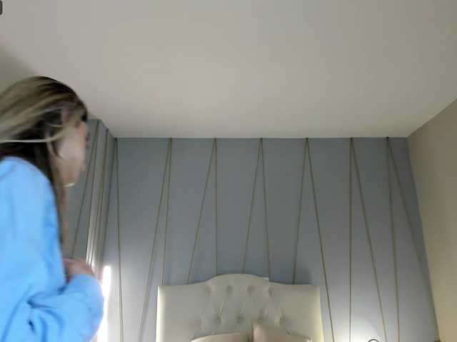 Live sex webcam photo for KatyRousse #276012004