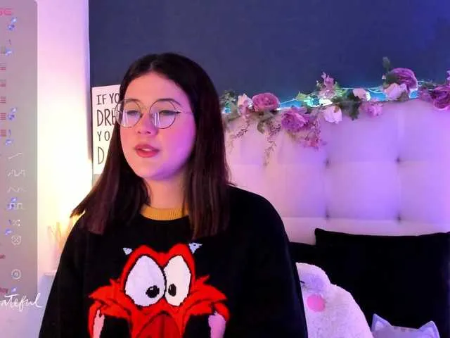 Live sex webcam photo for Katya-Ivanov #277936661