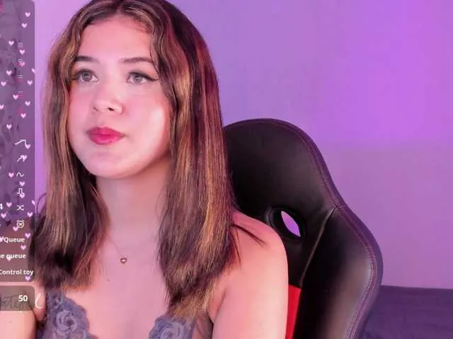 Live sex webcam photo for Katya-Ivanov #290552599