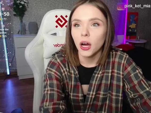 Live sex webcam photo for Katya-model #290923364