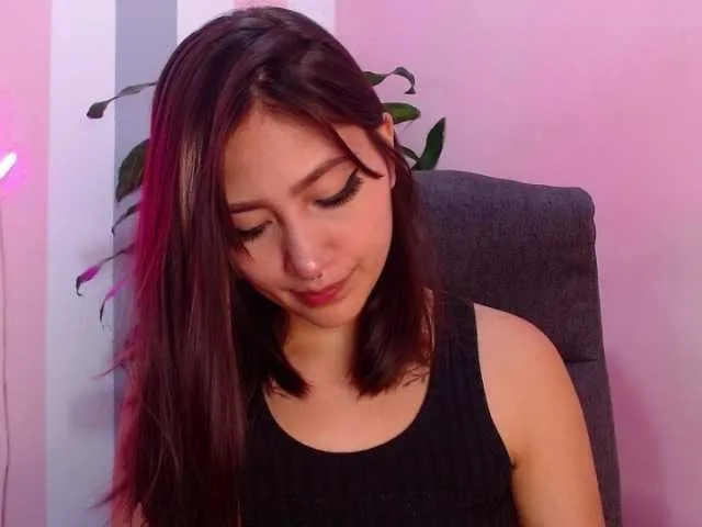 Live sex webcam photo for KatyaPurple #271720427