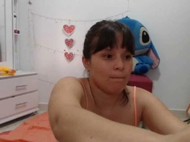 Live sex webcam photo for Katybloss10 #277340011