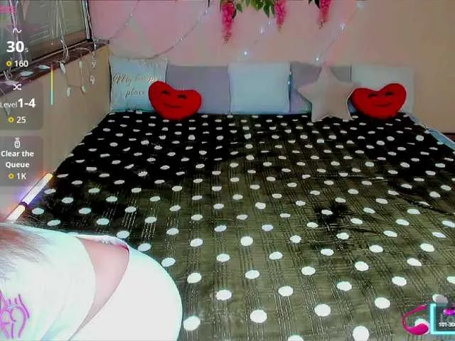 Live sex webcam photo for KatylinAnry #291700445