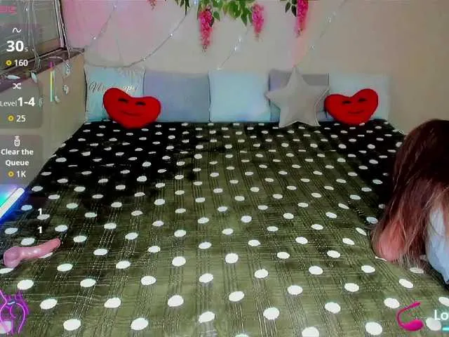 Live sex webcam photo for KatylinAnry #291739737