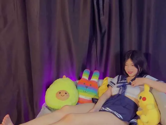 Live sex webcam photo for KawaiiChan #274895587