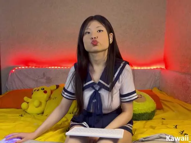 Live sex webcam photo for KawaiiChan #276644509