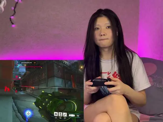 Live sex webcam photo for KawaiiChan #277473353