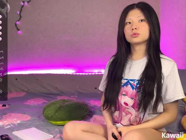 Live sex webcam photo for KawaiiChan #277492937