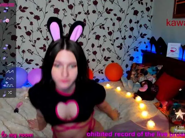 Live sex webcam photo for KawaiiHikka1 #272643733