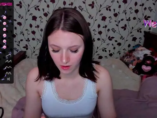 Live sex webcam photo for KawaiiHikka1 #273186195