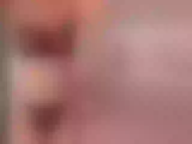 Live sex webcam photo for KayaLuan #272904325