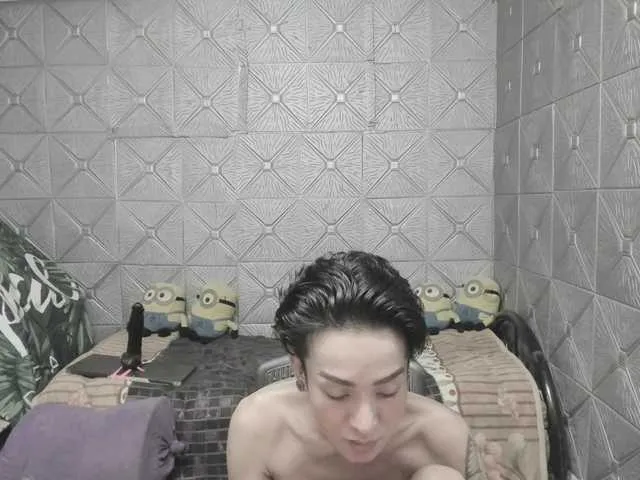 Live sex webcam photo for KayceeIlove #291180166