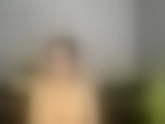 Live sex webcam photo for KayceeIlove #293598253