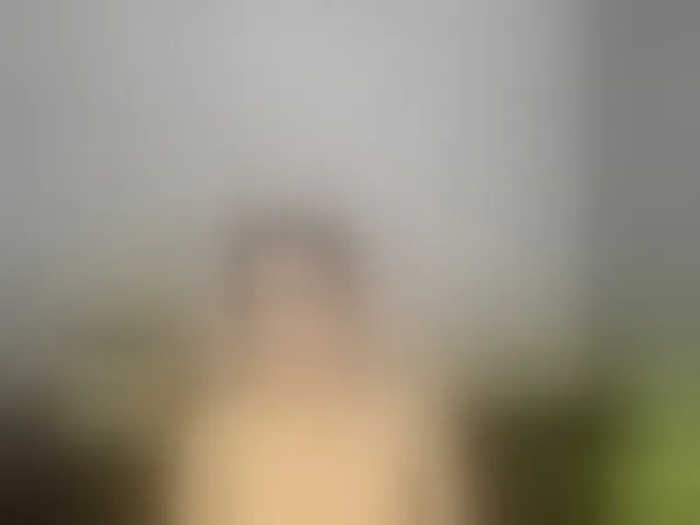 Live sex webcam photo for KayceeIlove #293658333