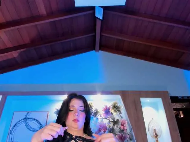 Live sex webcam photo for KaylaCollins #276742019