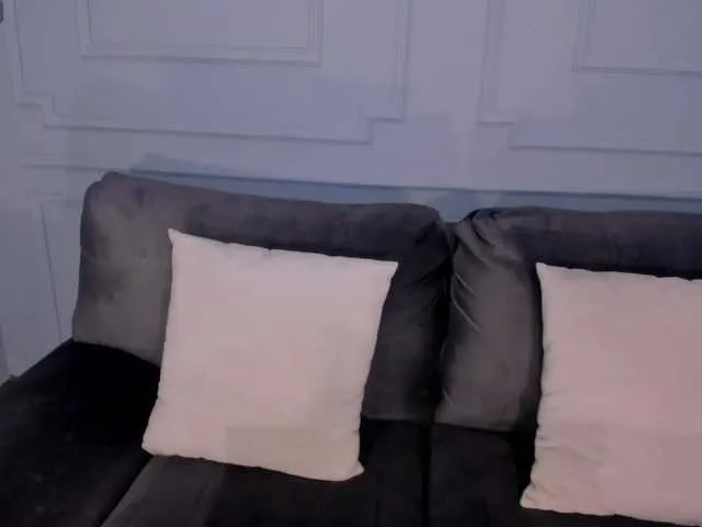 Live sex webcam photo for KaylaCollins #284152364