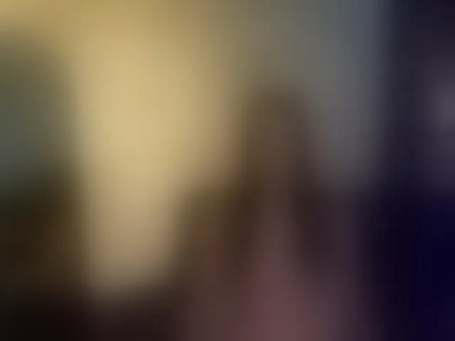 Live sex webcam photo for KaylaJoy #294099452