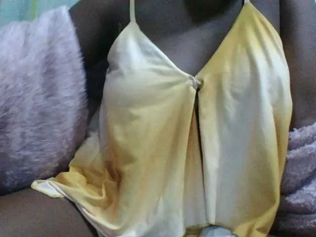 Live sex webcam photo for Kaysha12 #291193062