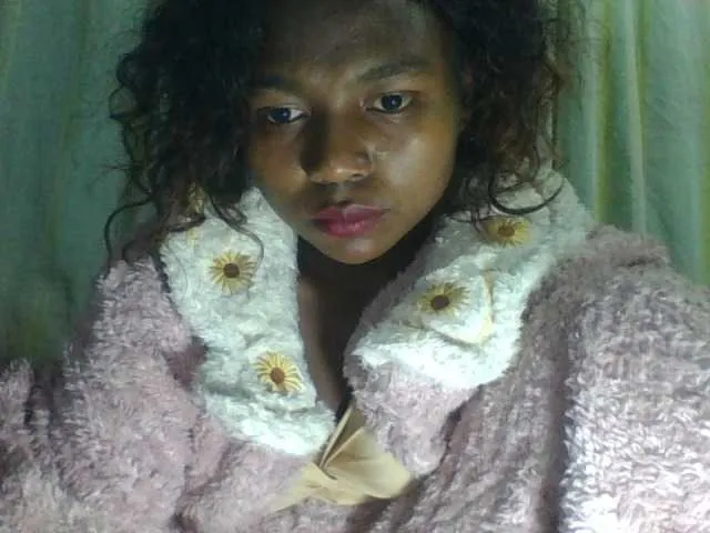 Live sex webcam photo for Kaysha12 #291310000