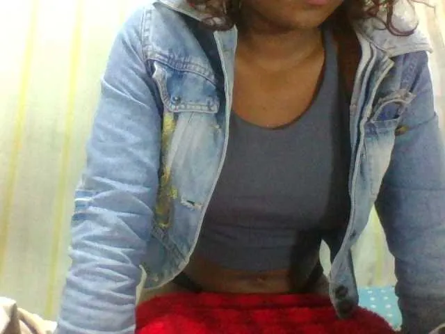 Live sex webcam photo for Kaysha12 #291404915