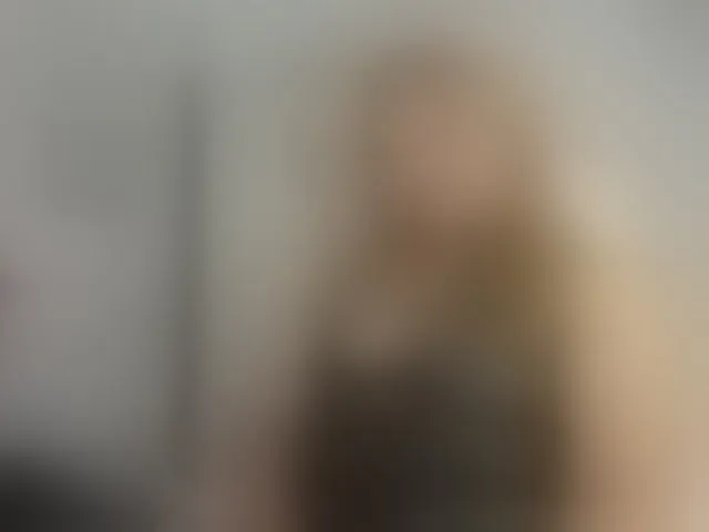 Live sex webcam photo for Kazsandra #294047525