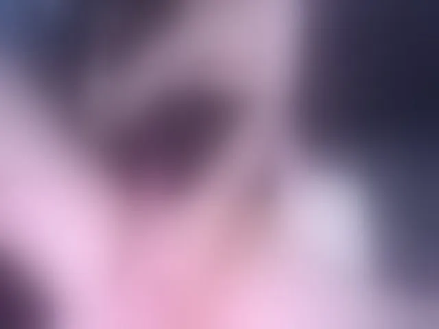 Live sex webcam photo for KazumiChan #292095547