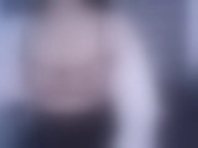 Live sex webcam photo for KazumiChan #292771551