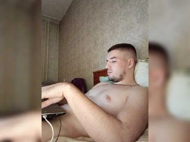 Live sex webcam photo for KeGaMbiT69 #276965993