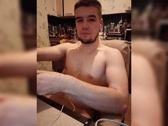 Live sex webcam photo for KeGaMbiT69 #277012687