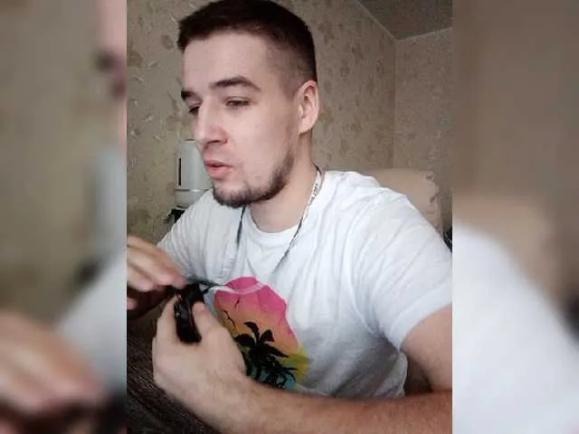 Live sex webcam photo for KeGaMbiT69 #277021346