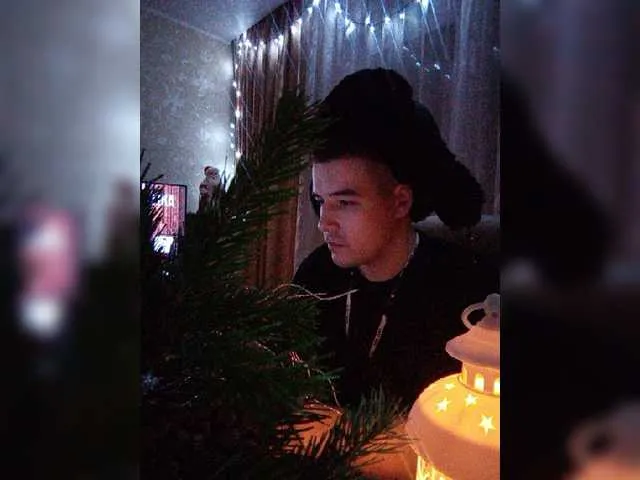 Live sex webcam photo for KeGaMbiT69 #277022502