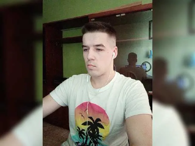 Live sex webcam photo for KeGaMbiT69 #277728159