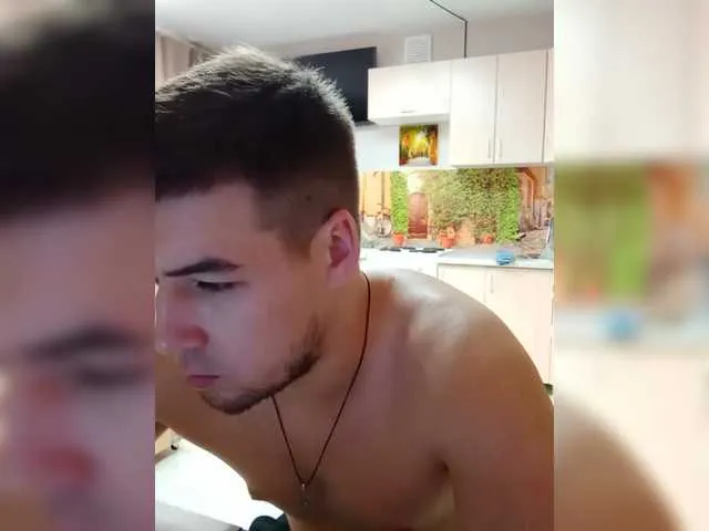 Live sex webcam photo for KeGaMbiT69 #290131527