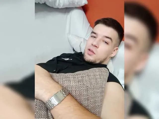 Live sex webcam photo for KeGaMbiT69 #290166797