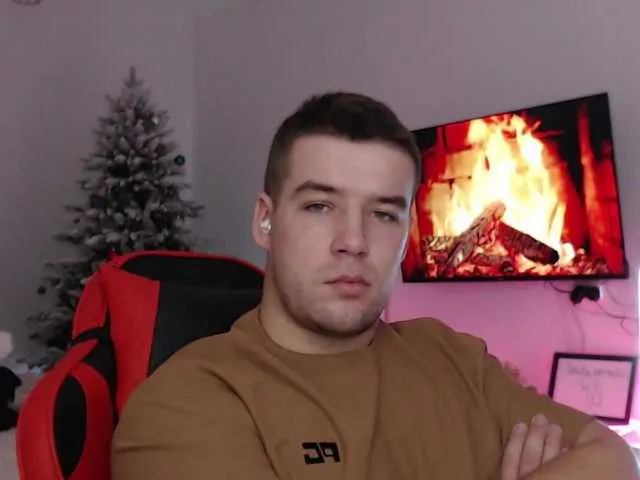 Live sex webcam photo for KeGaMbiT69 #292354854