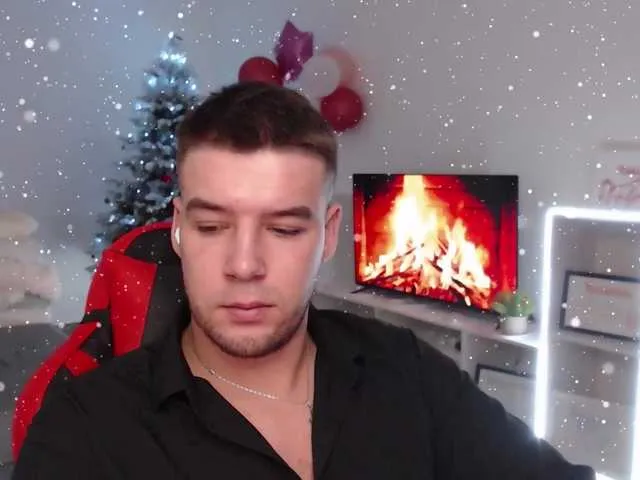 Live sex webcam photo for KeGaMbiT69 #292396746