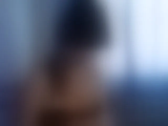 Live sex webcam photo for KedraLuv #293900673